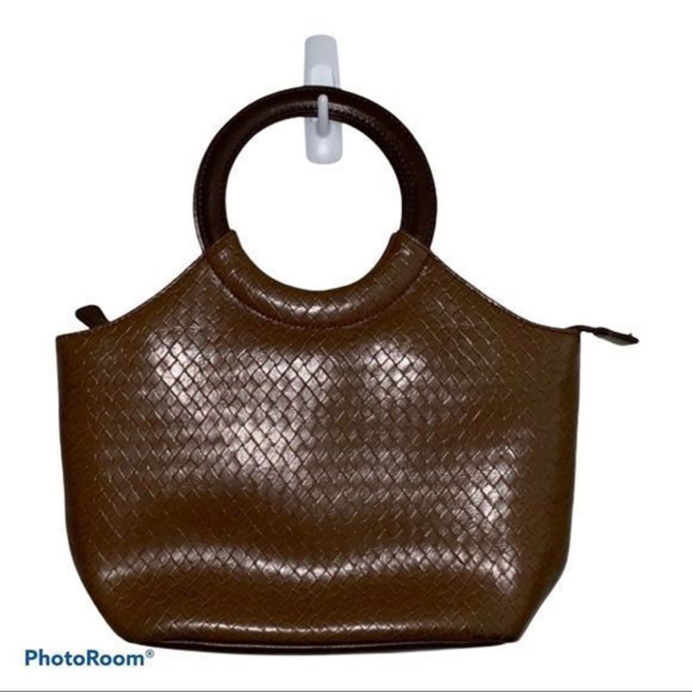 Relic brown round handled‎ woven hand bag